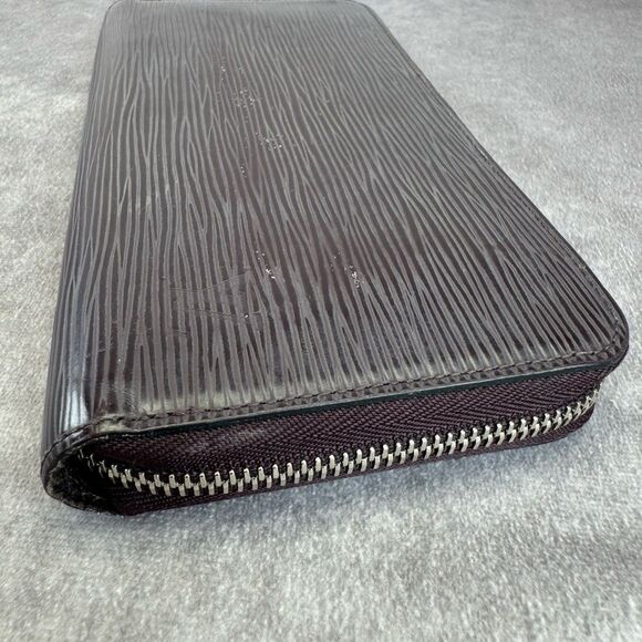 Louis Vuitton Epi Leather Zippy Wallet Vintage - Picture 5 of 9